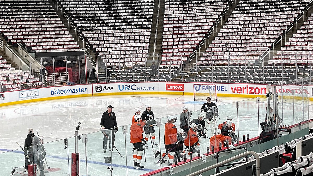 Flyers’ playoff run continues with second-round Game 1 vs. Hurricanes ...