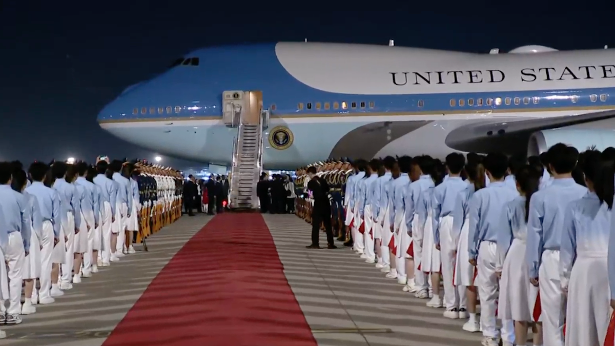 Trump arrives in China for high-stakes Xi summit with trade and Iran on the agenda