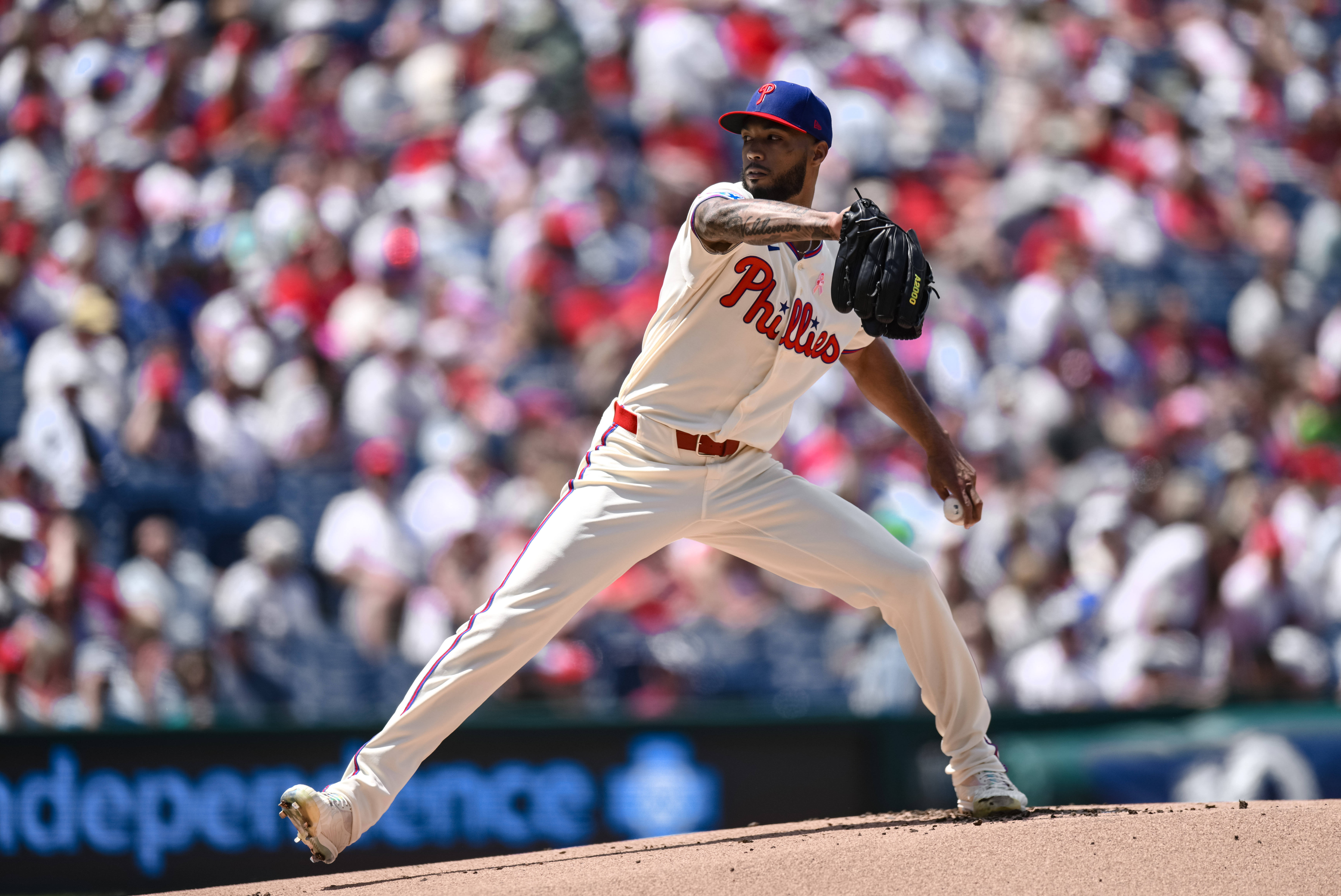Yo Mama! Phillies ride Sanchez' arm, Schwarber's power to another series win