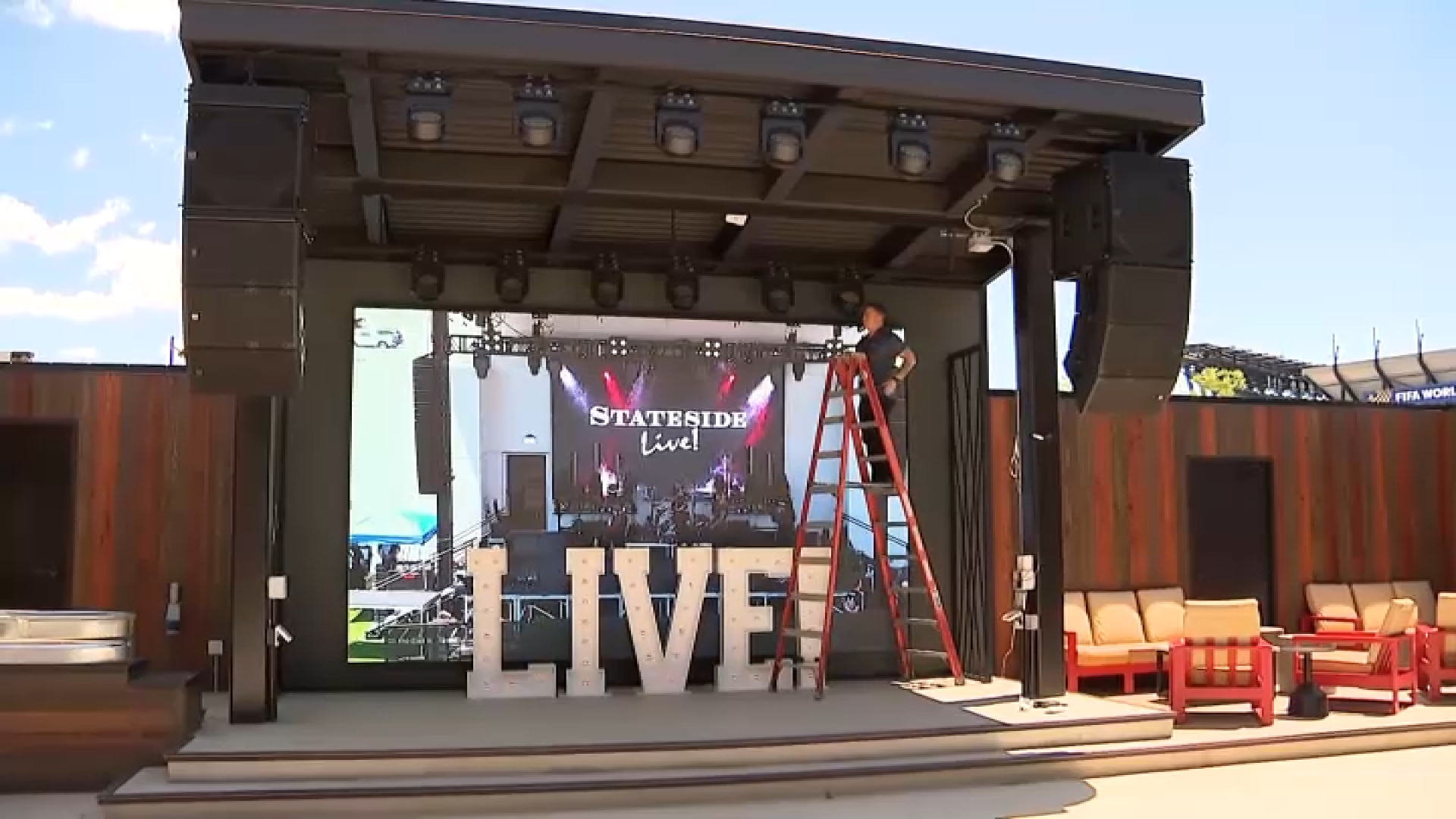 Stateside Live! opens expanded entertainment complex in South Philly
