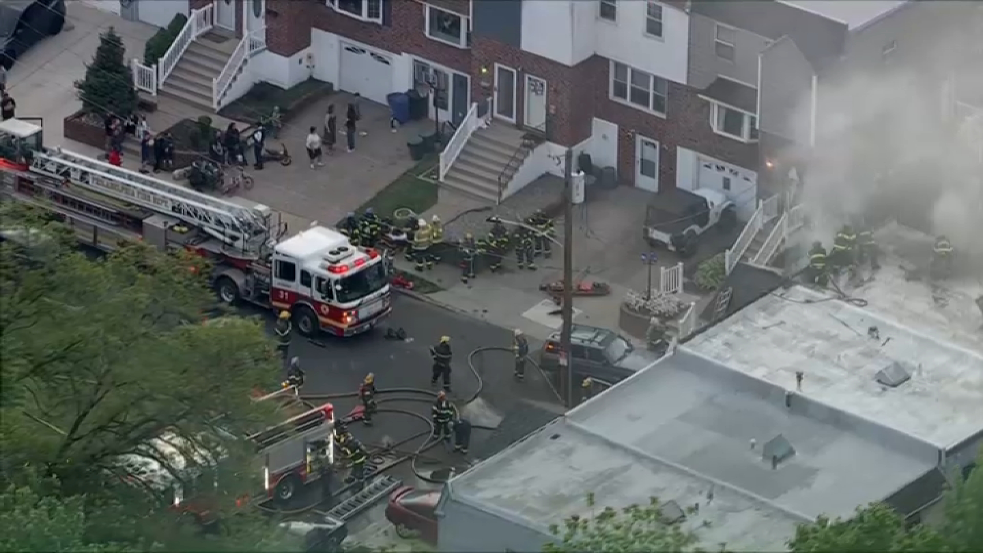 Family escapes Philly house fire that kills their dogs Friday – NBC10 ...
