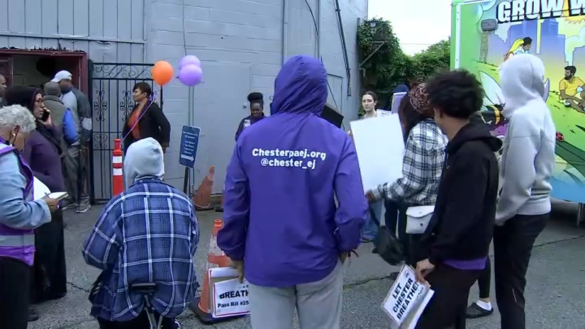 Protesters urge Philly to stop sending trash to Chester facility to be burned