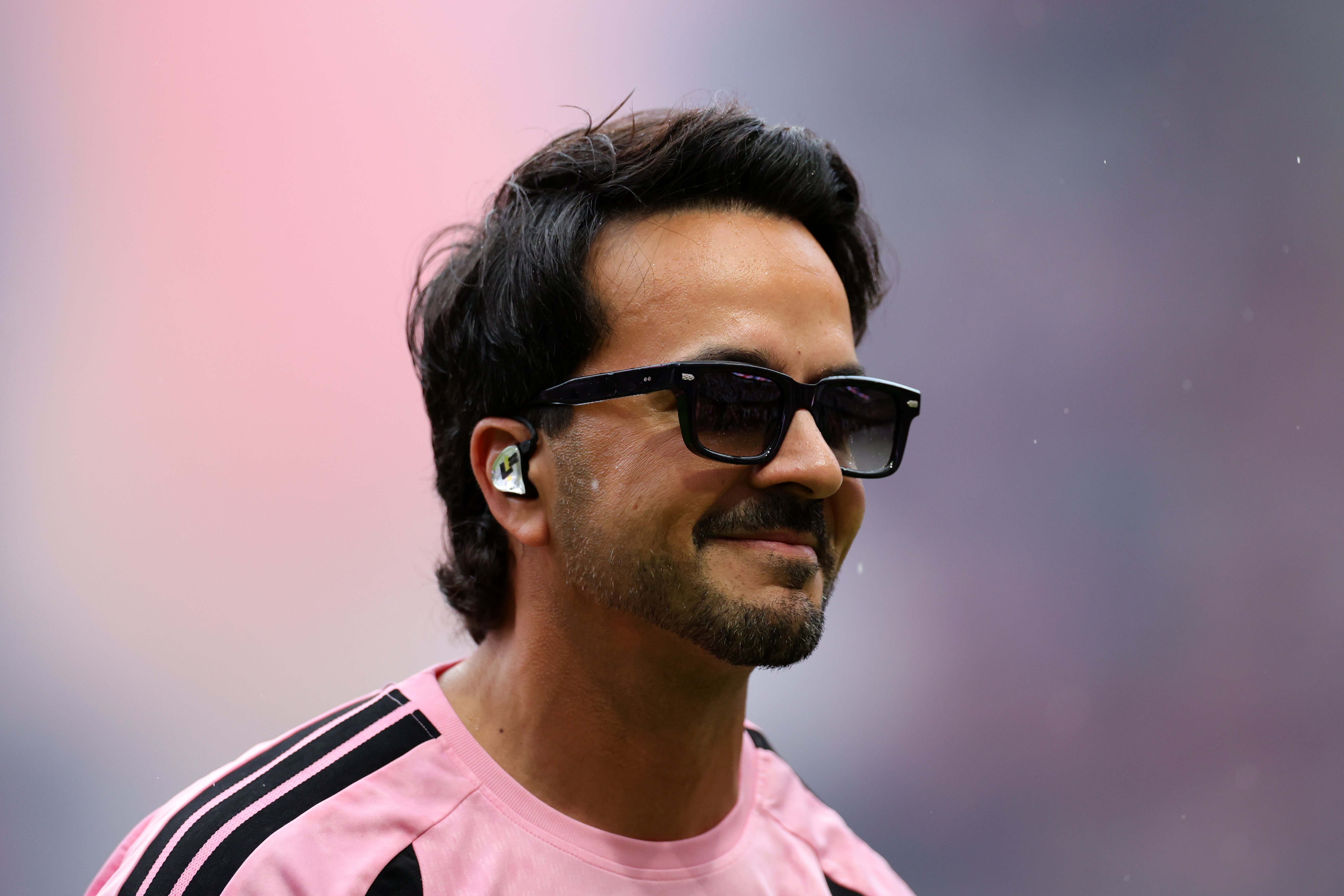Luis Fonsi to headline FIFA Fan Fest kickoff in Philadelphia