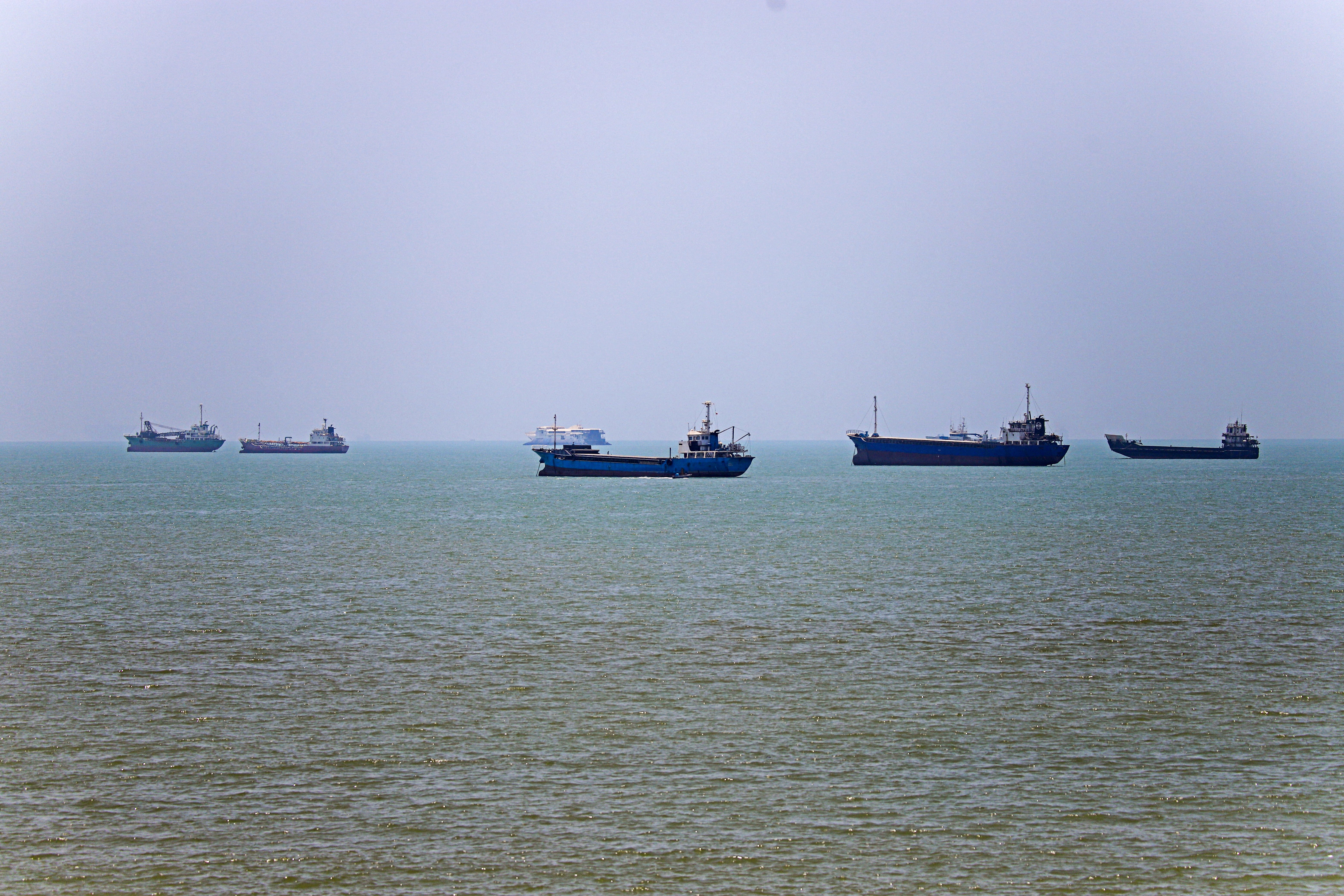 Iran says choice on reopening Hormuz ‘rests with the United States' after deal offer