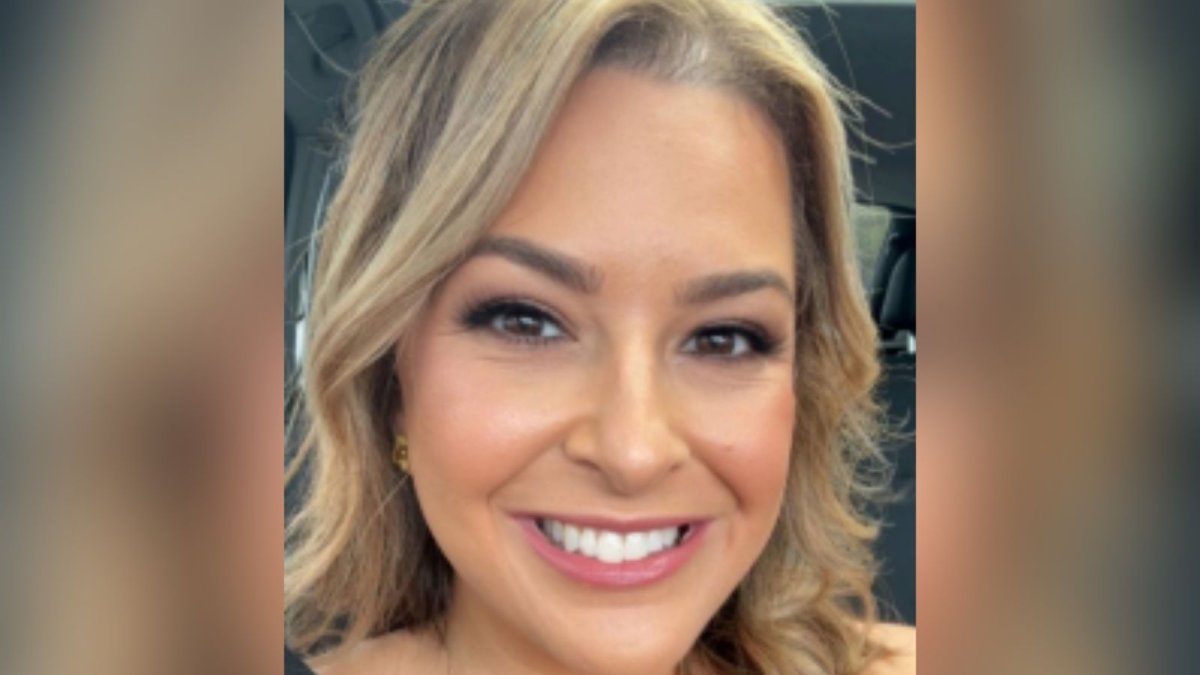 Pennsylvania woman accused of faking cancer diagnosis for money wanted by FBI