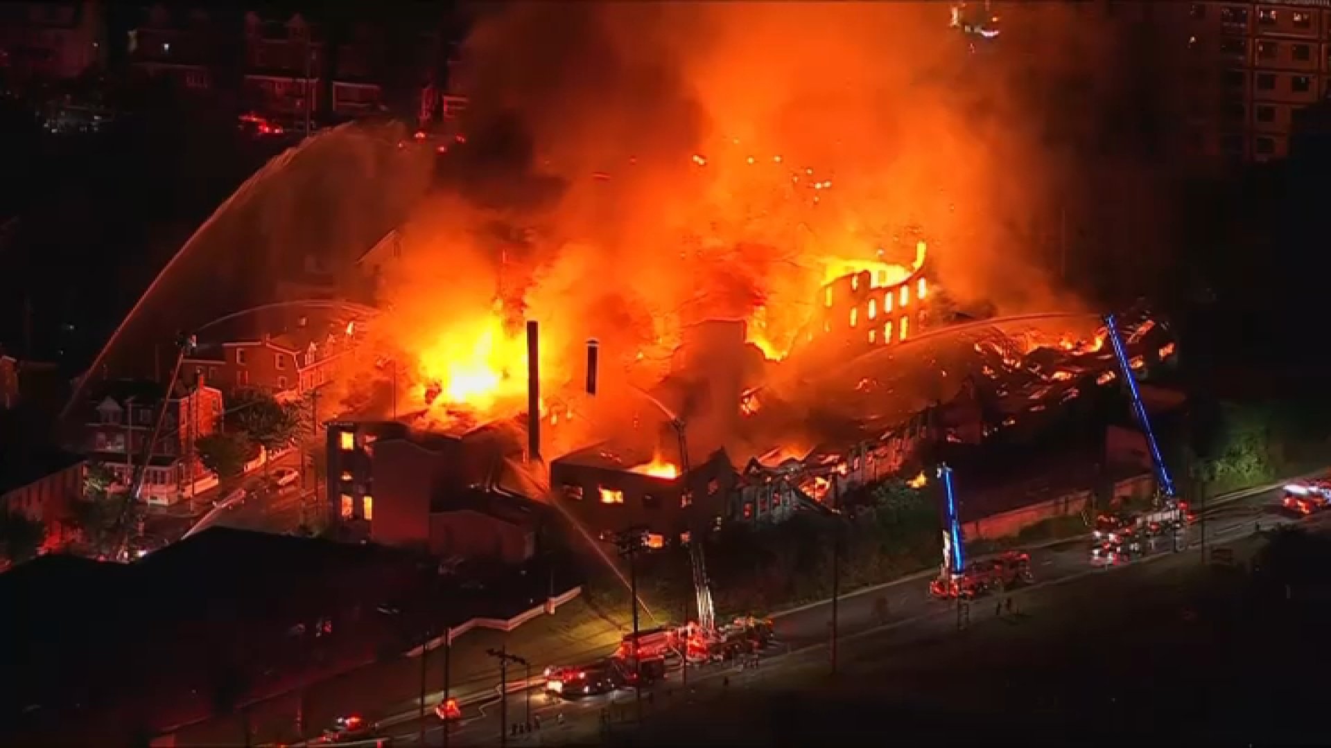 Massive fire engulfs multiple homes in Allentown on Wednesday night