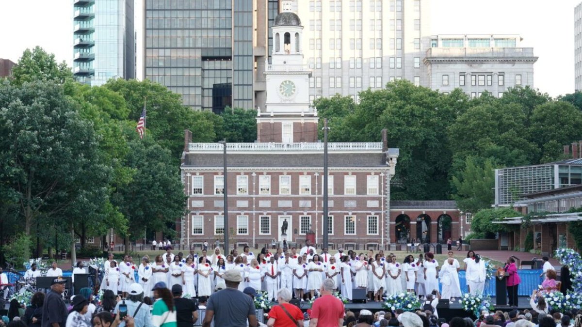 Wawa Welcome America Day 10: Gospel performers take on Independence Hall