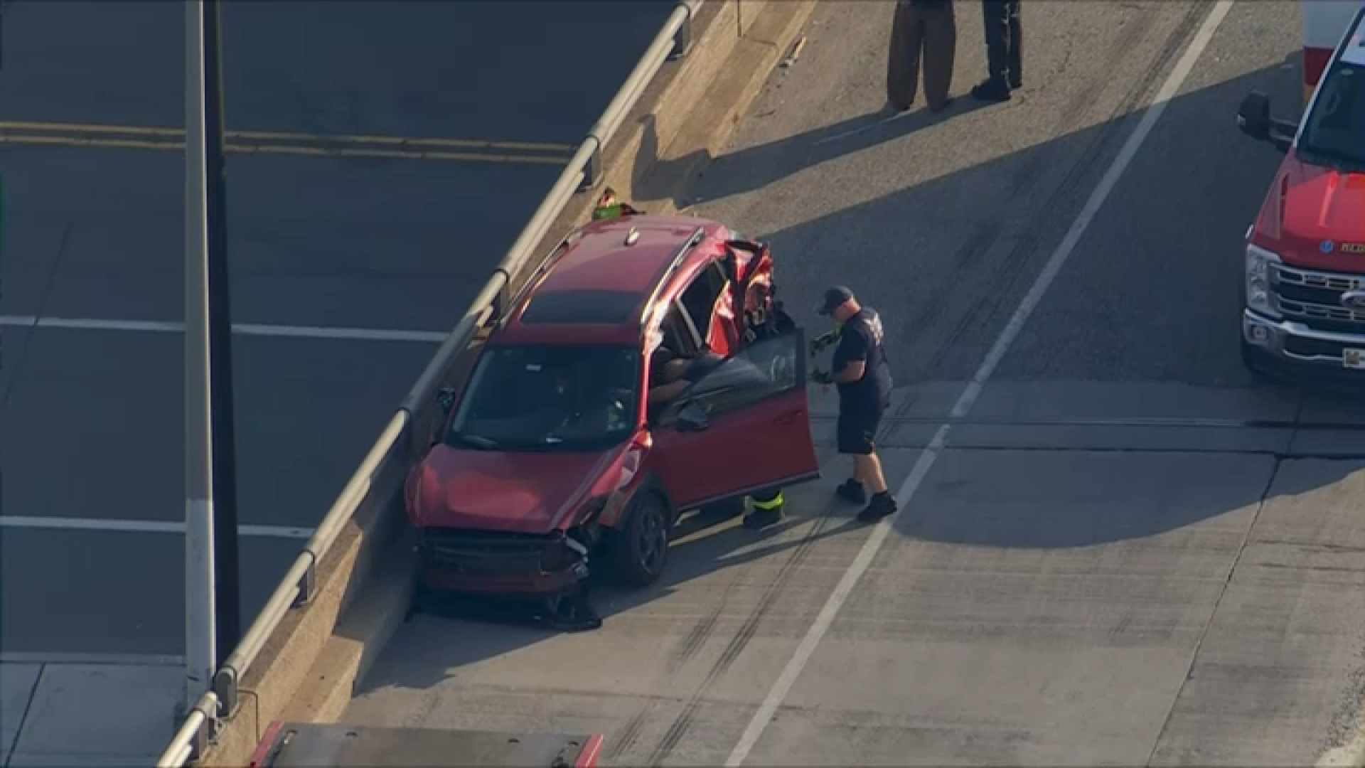 Car flips onto side during crash on I-95 in Philly – NBC10 Philadelphia