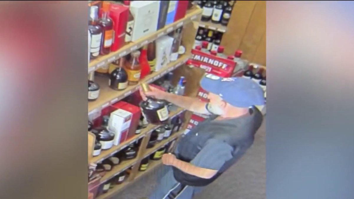 Man stuffs bottle of Hennessy down his pants, owner says