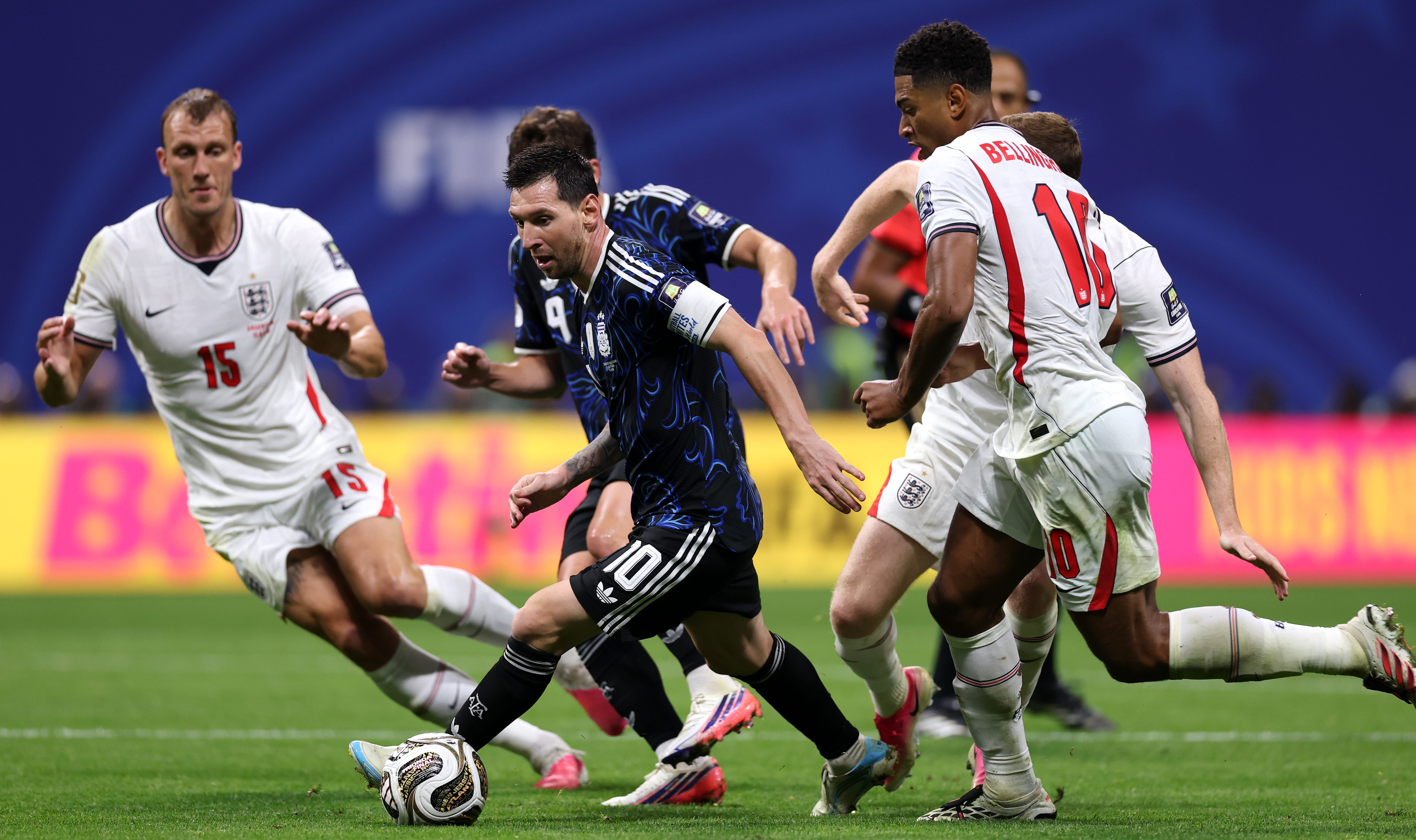 Lionel Messi, Argentina come back vs. England 2-1 to reach World Cup final