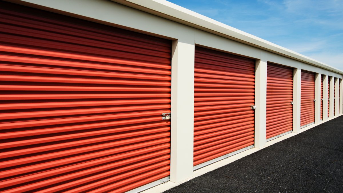 Delaware woman accused of attacking storage facility employee with hammer