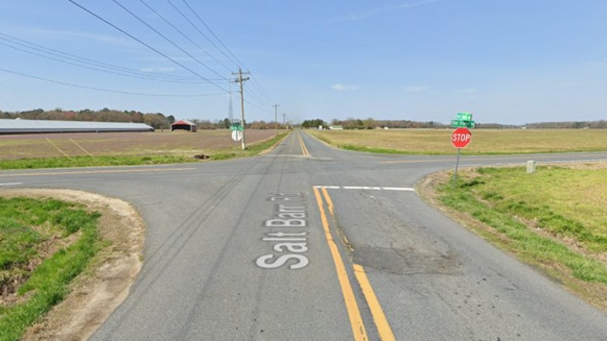 Woman killed, man seriously hurt after car ran stop sign in Delaware, police say