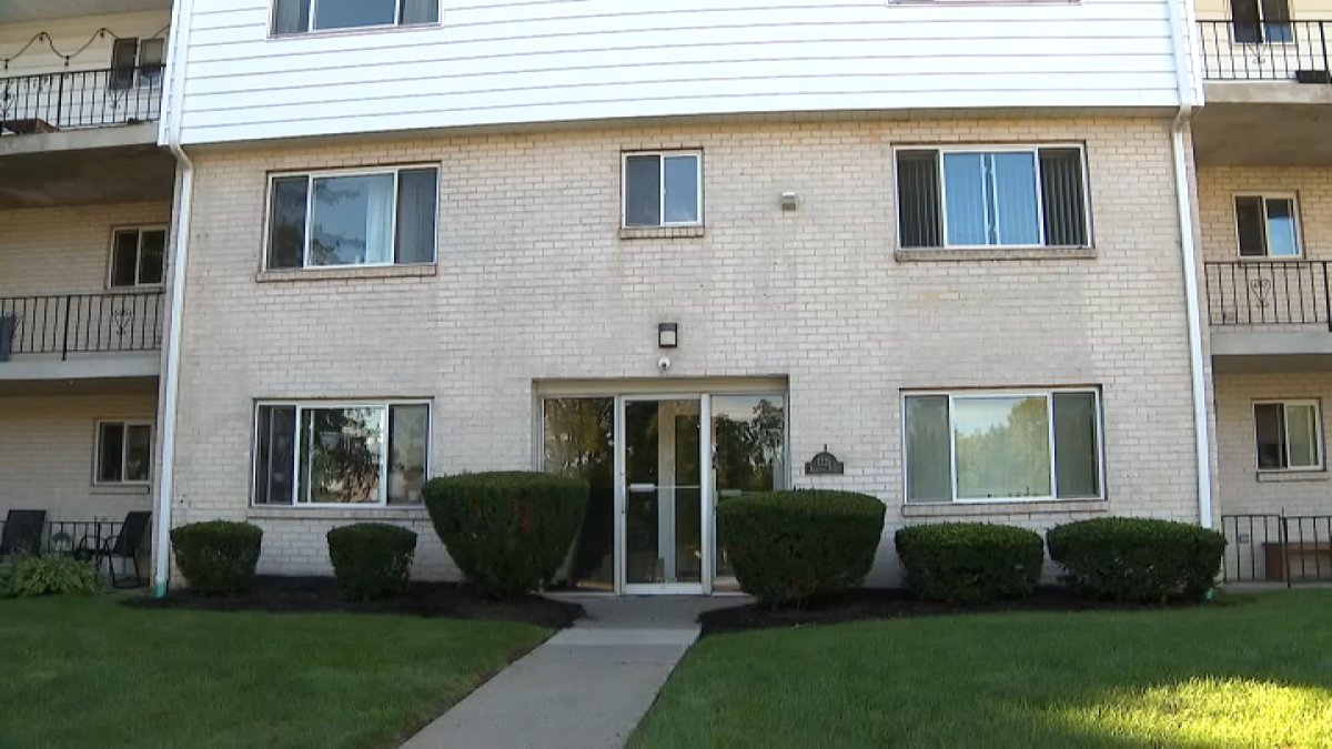 Man dead, woman seriously injured after shooting in Whitehall Township apartment