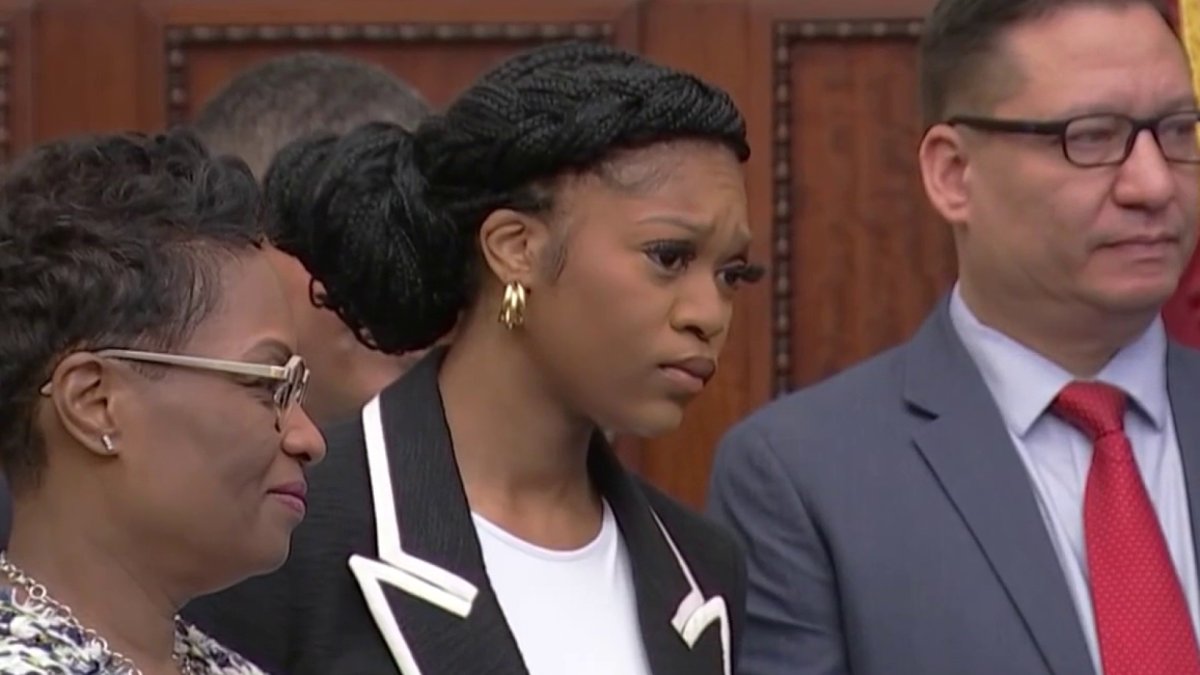 First candidate announces plan to run for Philly mayor in 2027