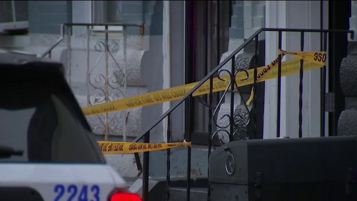 Man kills woman, then himself inside Philadelphia home, police say