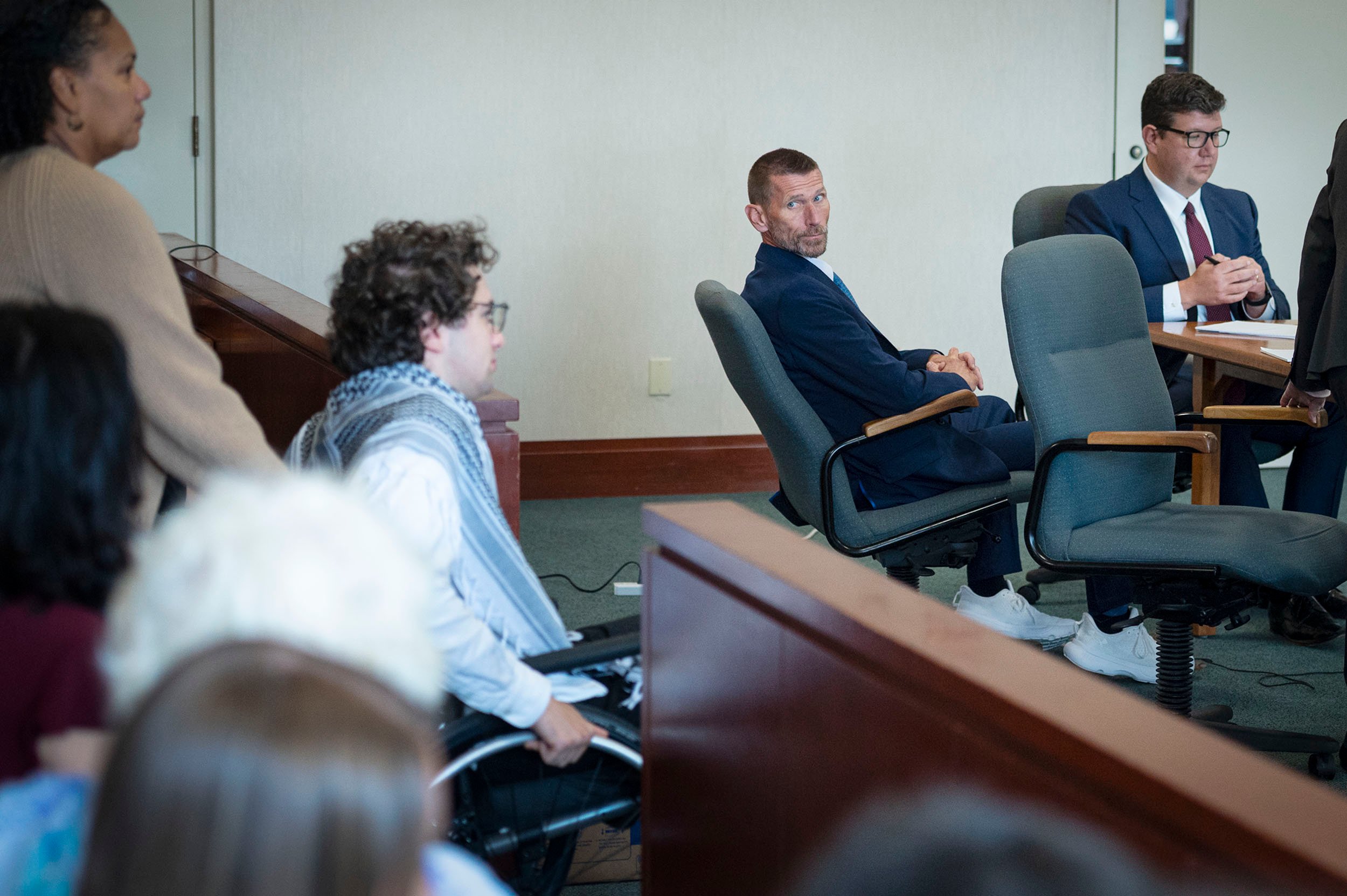 Jury convicts Vt . man of attempted murder in shooting of 3 Palestinian students