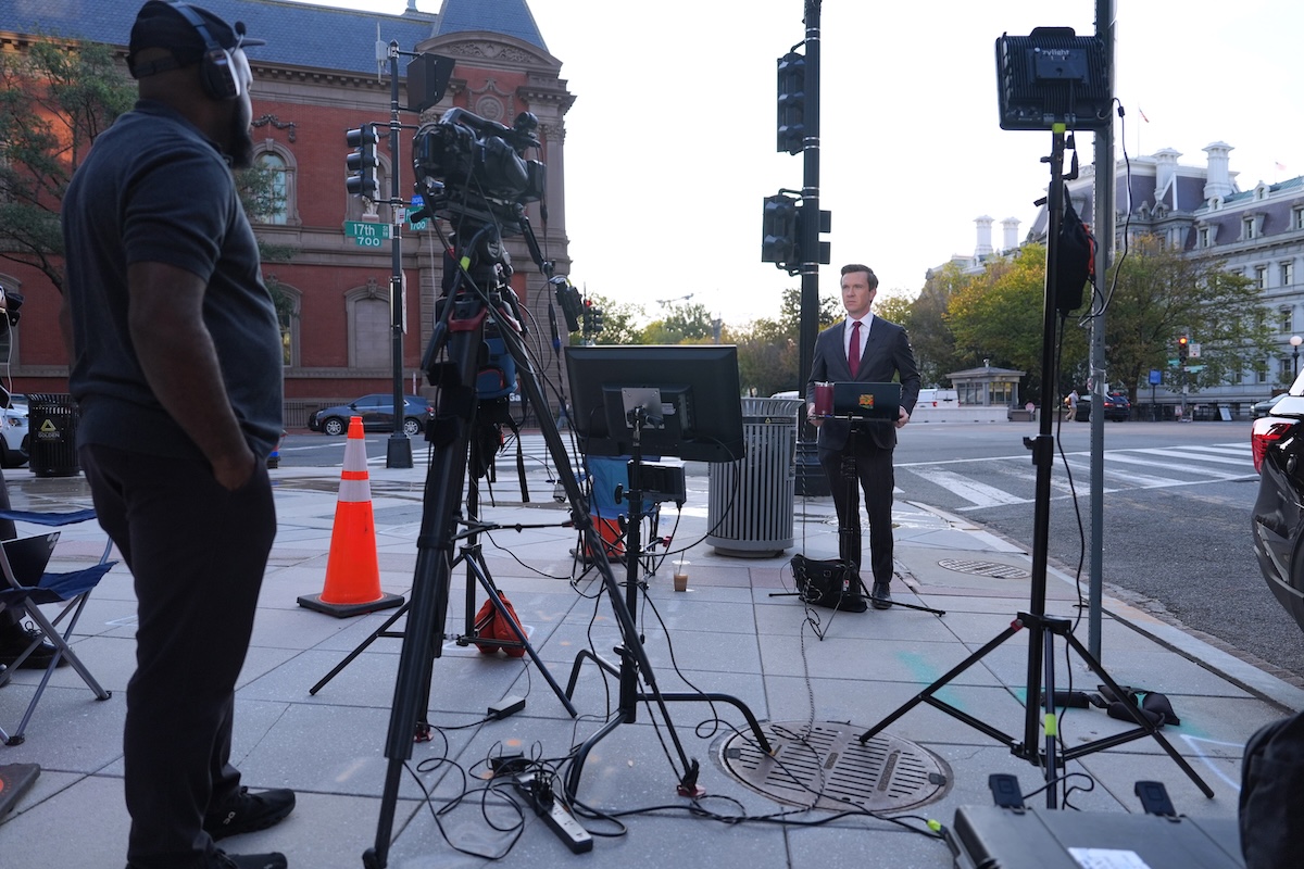 CNN, MS NOW and Politico allowed back at the White House after judge blocked Trump's ban