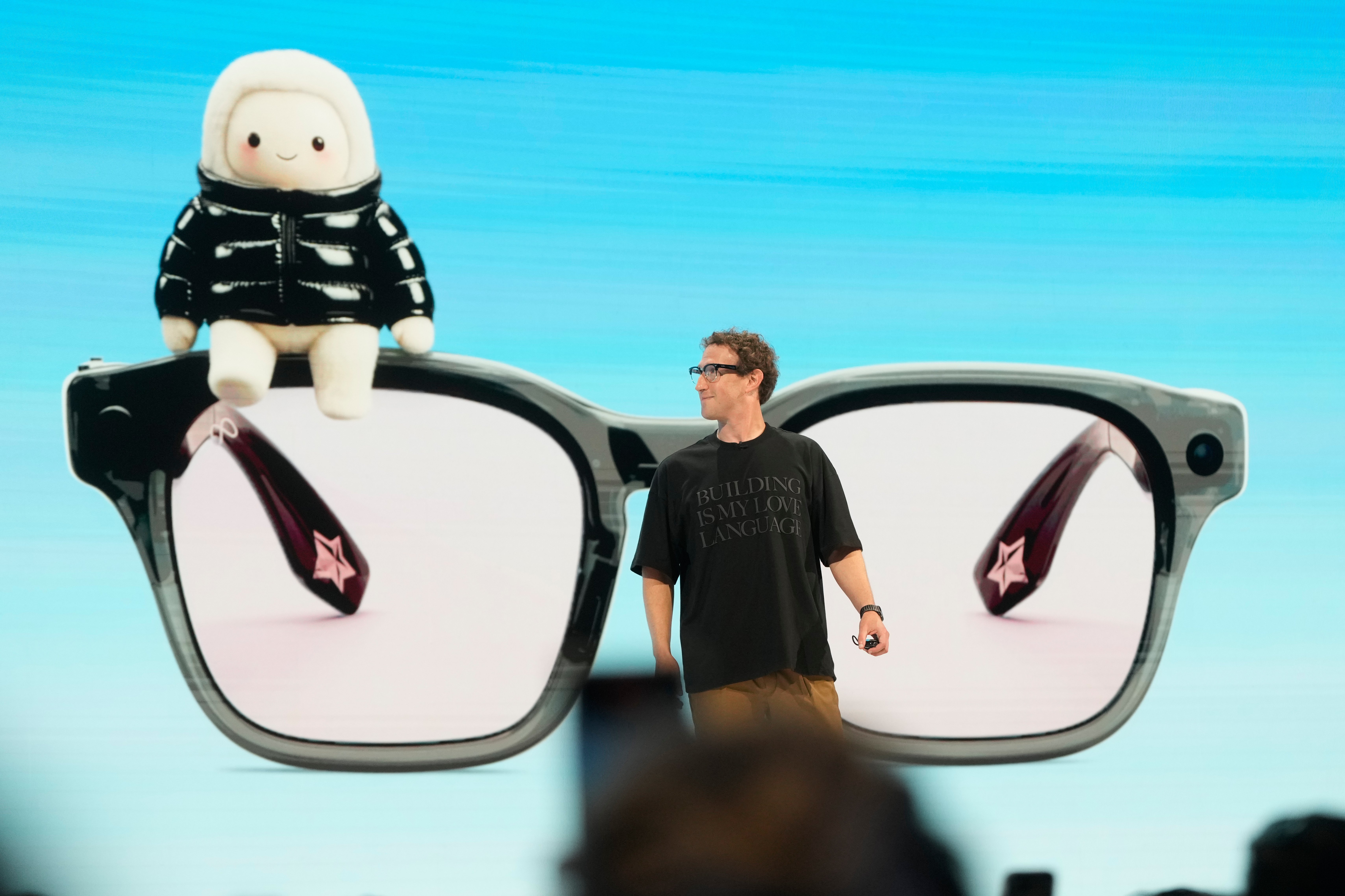 Meta bets big on wearable AI, new AI agent as Zuckerberg pushes back against AI doom