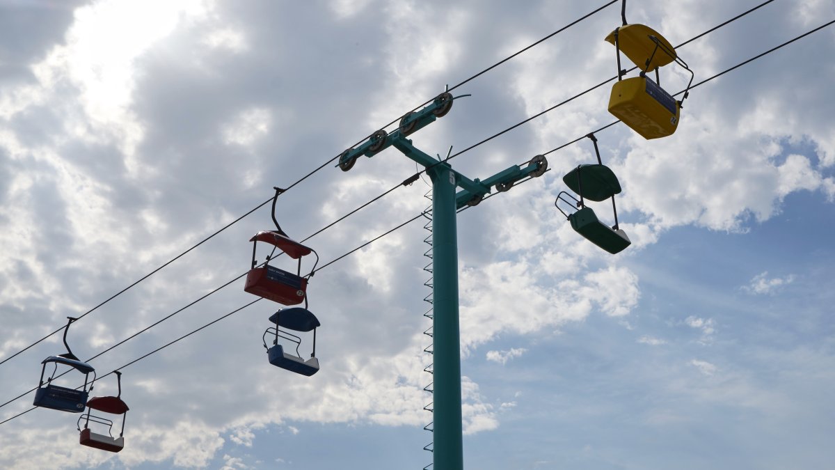 Woman, young girl fall off chairlift ride at the Jersey Shore
