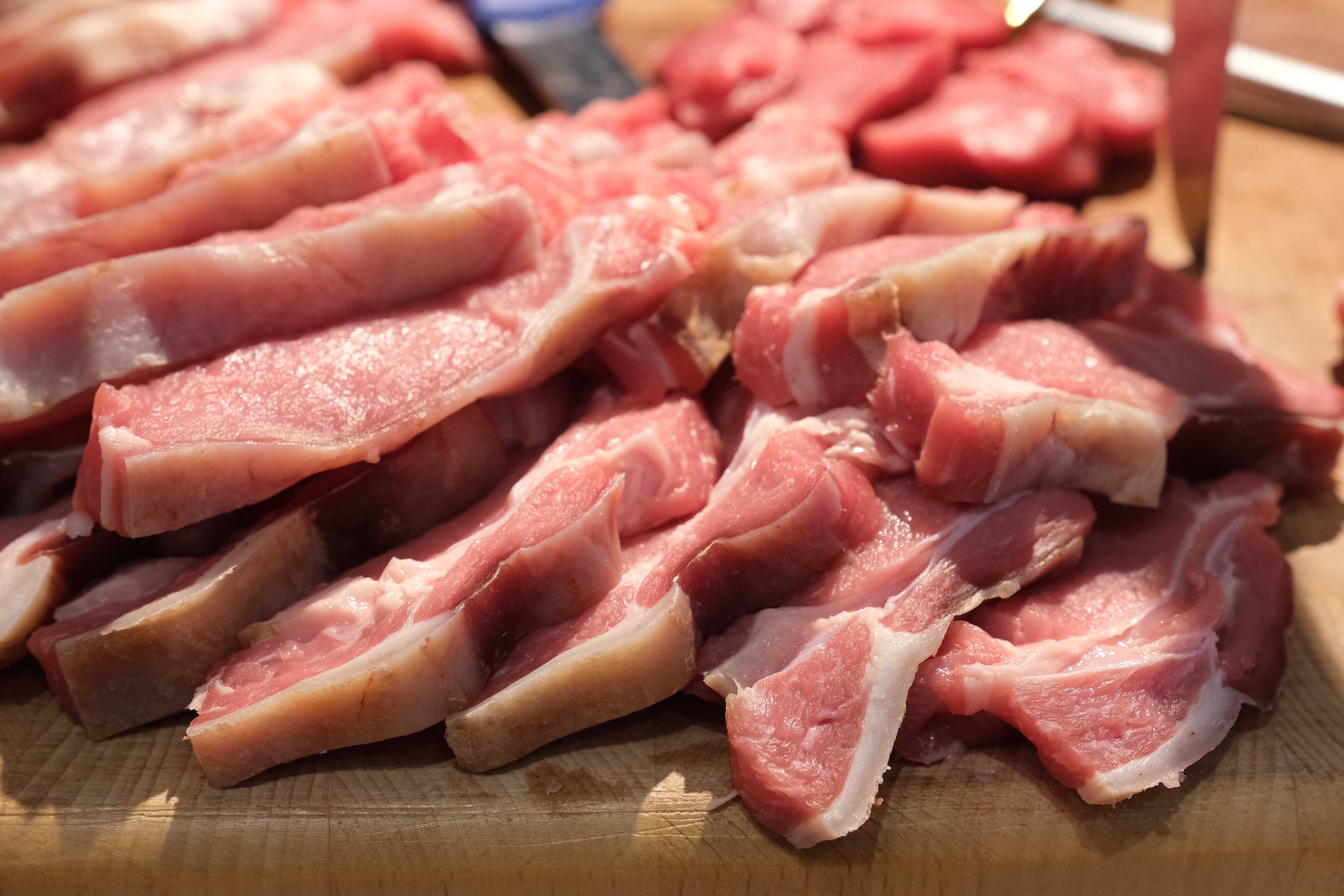 Over 160,000 pounds of meat recalled due to lack of inspection, receives highest risk level from USDA