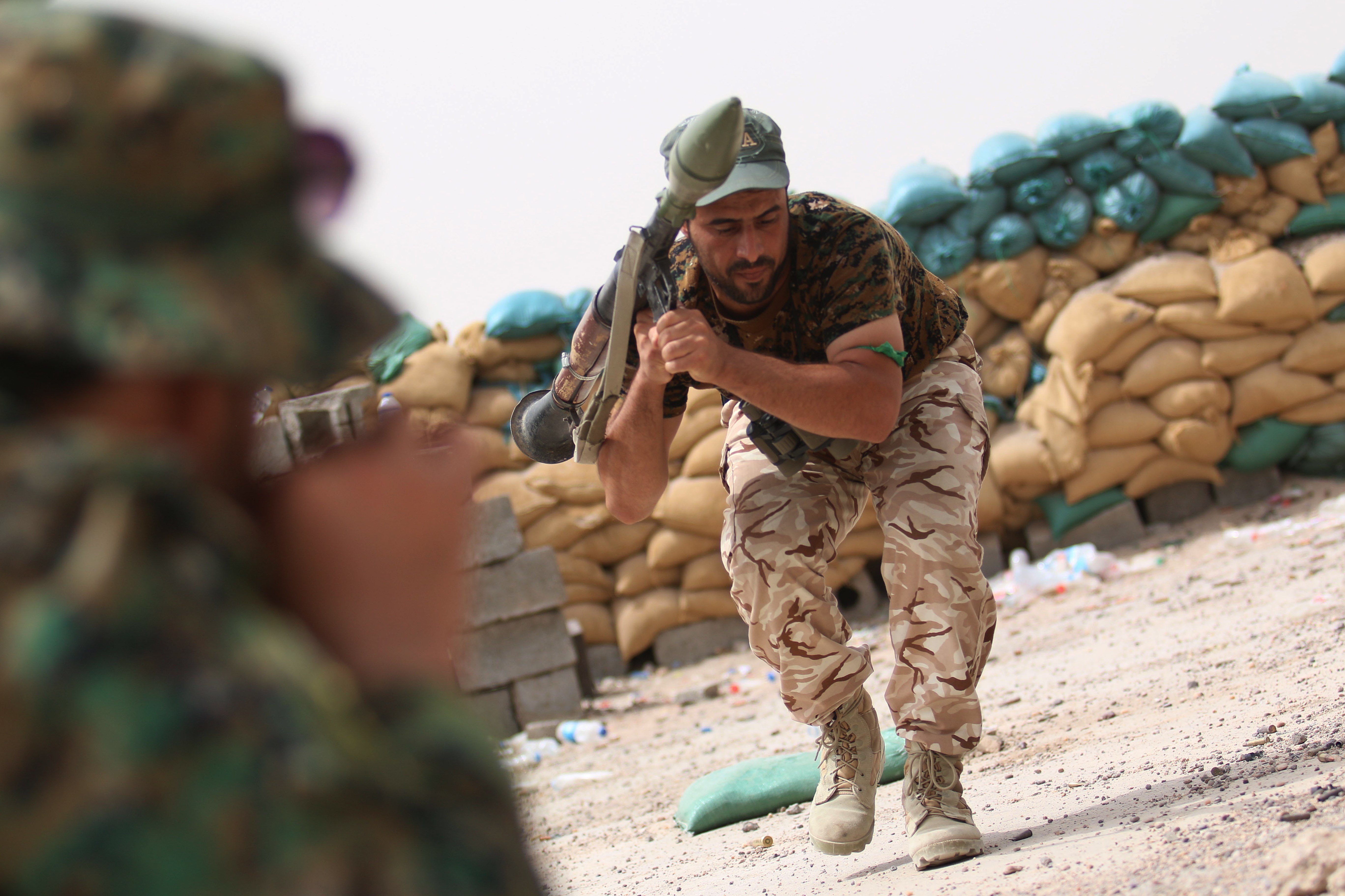 U.S. military says its withdrawal of troops from Iraq is complete