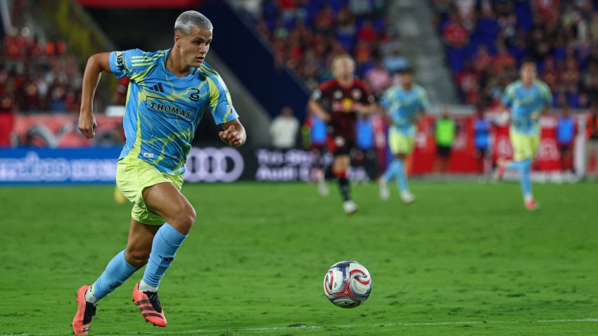 Aug 29, 2026; Harrison, New Jersey, USA; Philadelphia Union midfielder Cavan Sullivan (6) controls the ball against the New York Red Bulls during the second half at Sports Illustrated Stadium. Mandatory Credit: Vincent Carchietta-Imagn Images