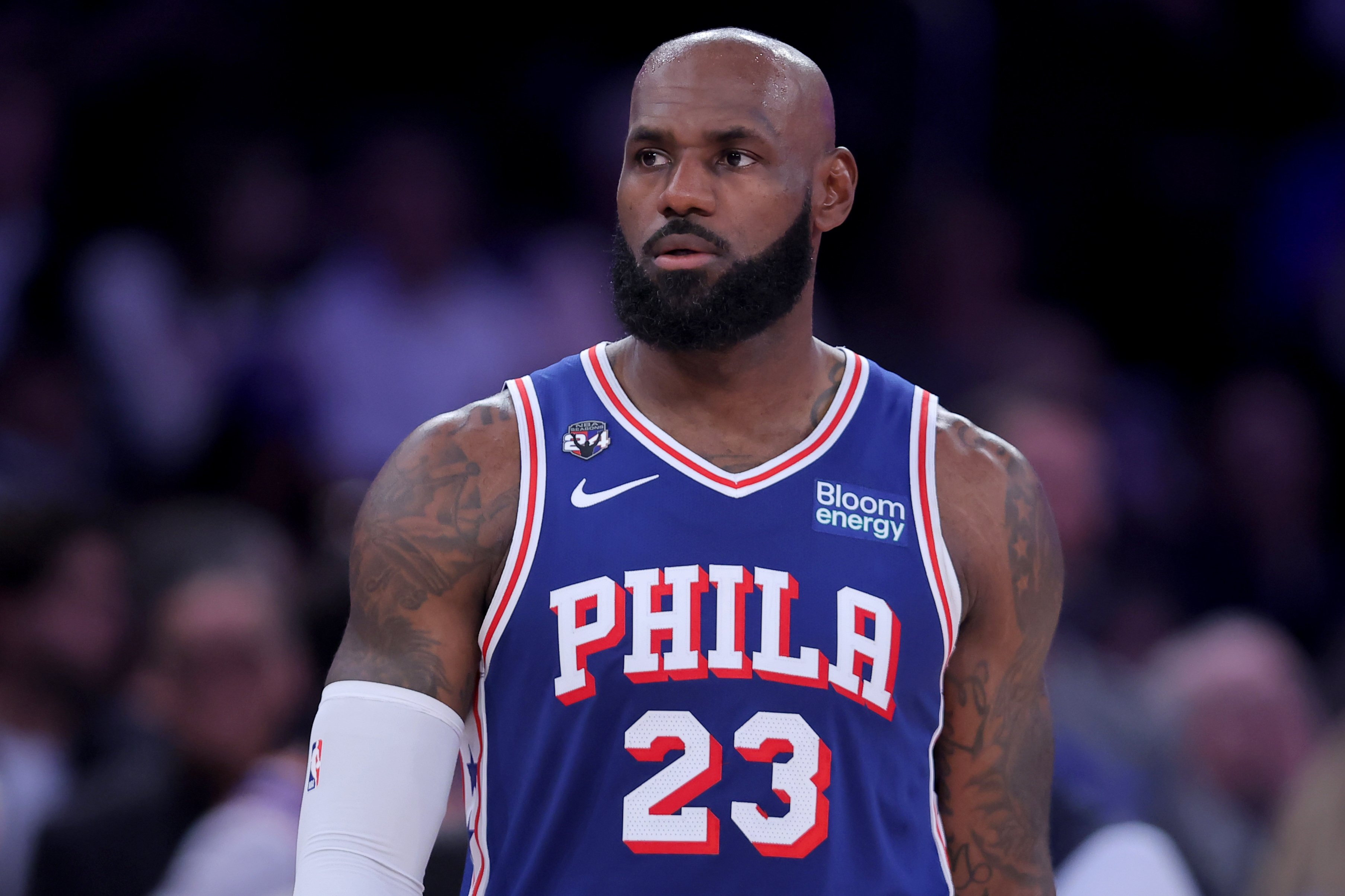 Live updates: Sixers get ready to host the Cavaliers in their home opener