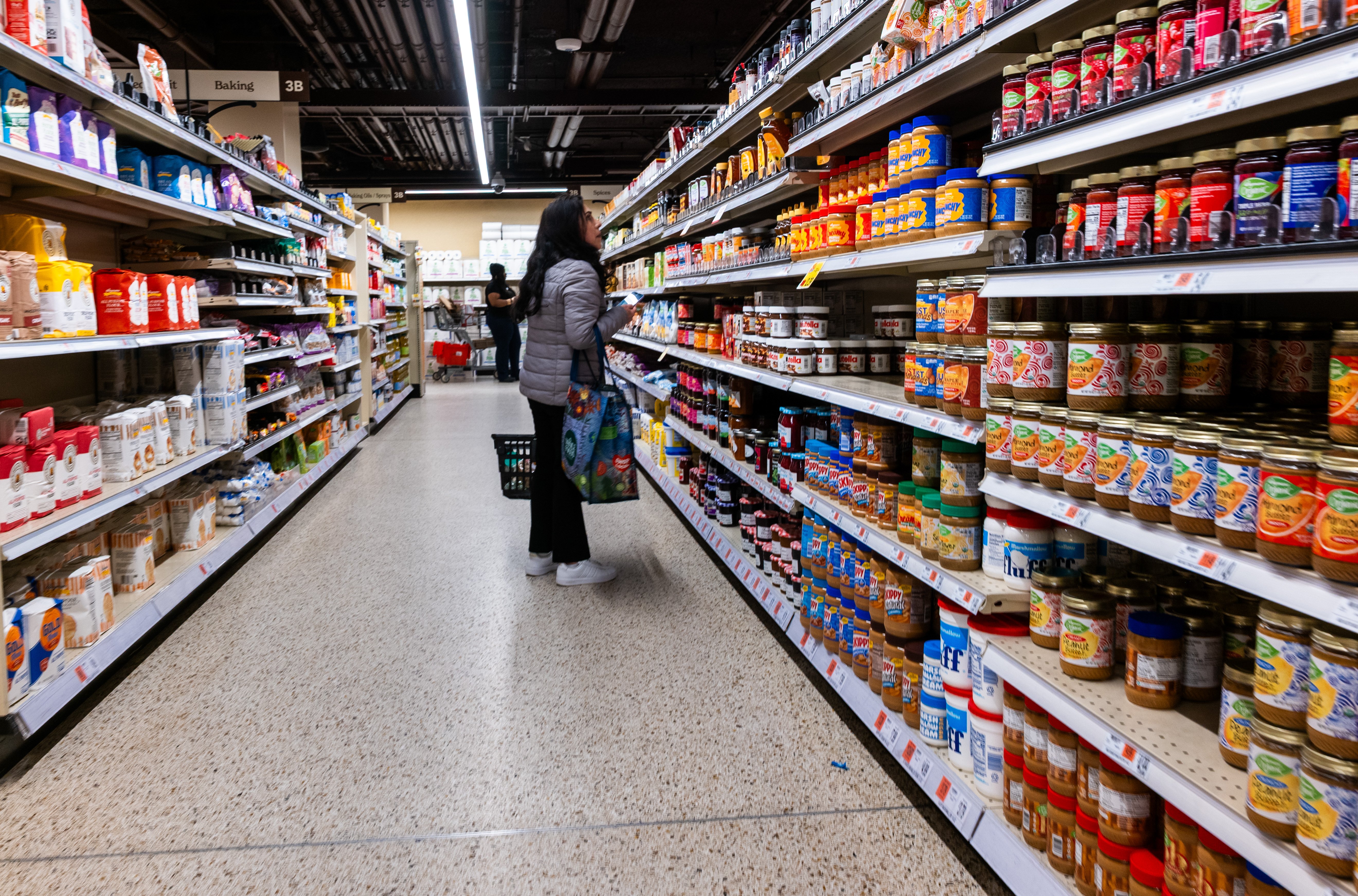 Inflation accelerates in September as prices rise ahead of midterm elections