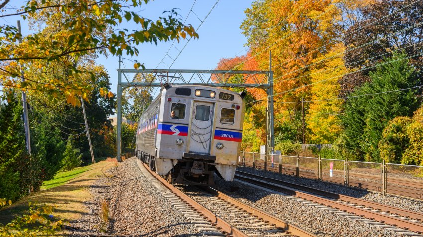 SEPTA train bound for Center City Philadelphia approaching Wynnewood station during peak of fall 2024 on 10/23/2024.