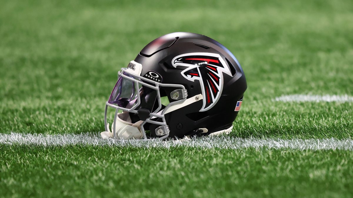 Atlanta Falcons' post of retro team symbol draws Nazi imagery comparisons