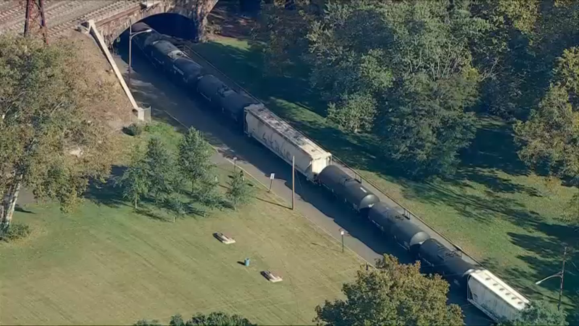 Train derailment closes several streets in Morrisville – NBC10 Philadelphia