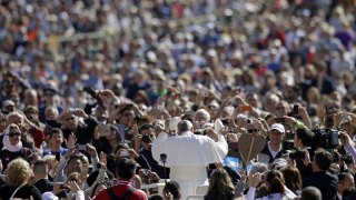Volunteer Site Opens for World Meeting of Families