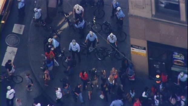 [PHI] "Flash Mob" Fight