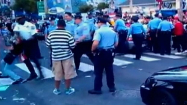 [PHI] Ramsey Reacts to Taped Takedown