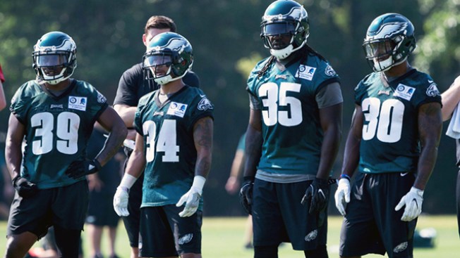 Eagles 2017 Training Camp Position Battle: Running Back